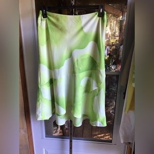 Jones Wear Floral high low hem skirt